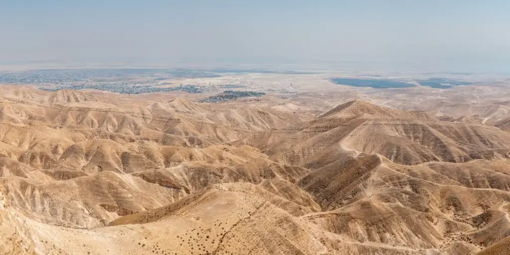 <span id=hs_cos_wrapper_name class=hs_cos_wrapper hs_cos_wrapper_meta_field hs_cos_wrapper_type_text style= data-hs-cos-general-type=meta_field data-hs-cos-type=text >By Faith – Improbable Faith Heroes</span>