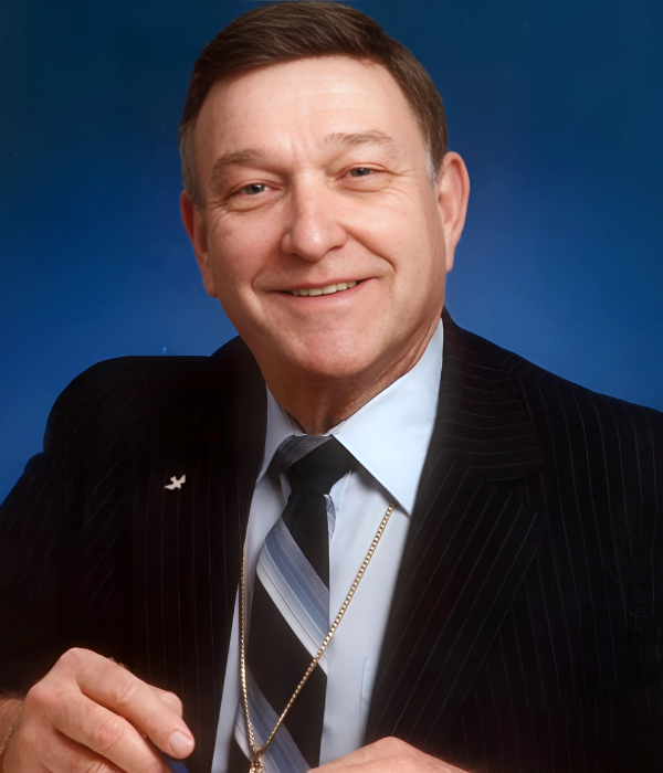 Dr. Walter Martin